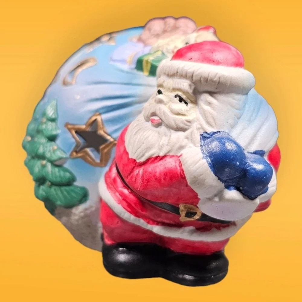 Vintage‎ Santa With Sack Bag Presents Ceramic Votive Holder Trees Stars Toys